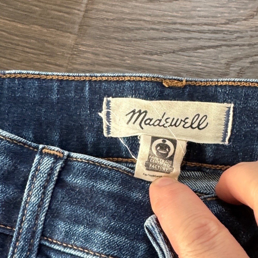 Madewell Curvy High Rise Skinny size 29 Classic Blue Denim Jeans - Picture 3 of 9